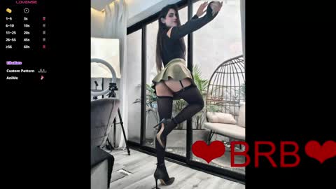 Snapshot of venus_flame chatting on 05/03/26, 11:38 VENUS online show from 05/03/26, 11:38