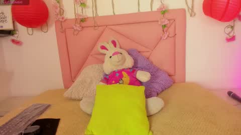 Mary online show from 10/01/25, 01:00