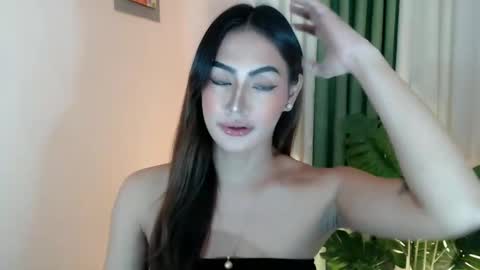 Snapshot of venus_sunrise07xx chatting on 11/09/25, 09:57 Venus Sunrise Bombshell online show from 11/09/25, 09:57