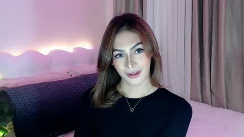 Snapshot of venus_sunrise07xx chatting on 03/04/26, 01:33 Venus Sunrise Bombshell online show from 03/04/26, 01:33