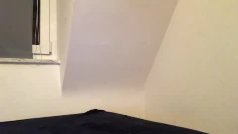 Lisa online show from 11/08/25, 08:29