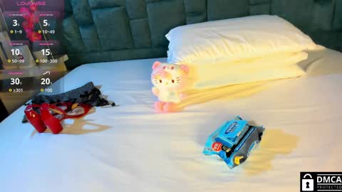 Venus online show from 03/06/25, 12:19