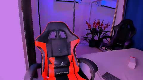 Snapshot of venus_velvet chatting on 10/05/25, 12:42 venus_velvet online show from 10/05/25, 12:42