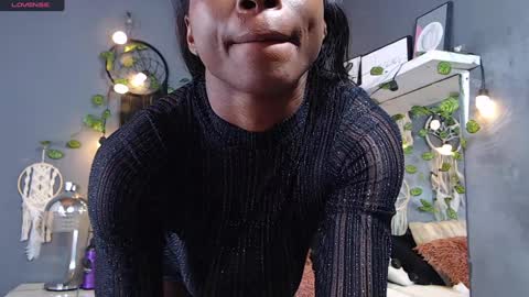 Venus online show from 01/28/25, 06:49