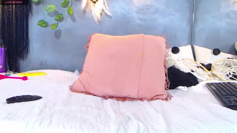 Venus online show from 02/27/25, 08:53