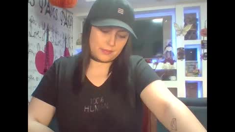 VENUSINA07 online show from 10/20/25, 06:47