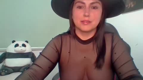 Snapshot of venusina07 chatting on 02/22/26, 09:19 VENUSINA07 online show from 02/22/26, 09:19