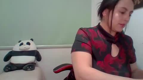 Snapshot of venusina07 chatting on 03/20/26, 04:06 VENUSINA07 online show from 03/20/26, 04:06