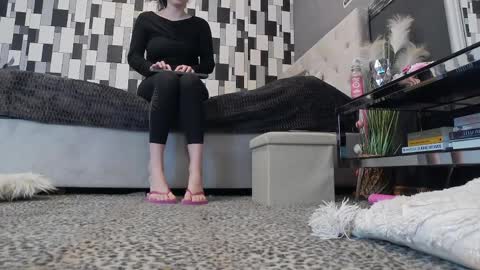 Snapshot of venusinylons chatting on 04/10/26, 08:57 venusinylons online show from 04/10/26, 08:57