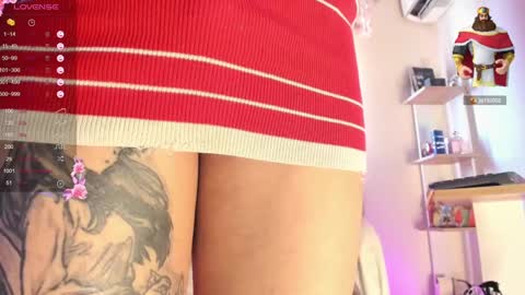 Snapshot of venuslusty chatting on 01/16/25, 05:23 Venus online show from 01/16/25, 05:23