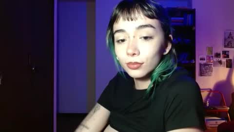 Venus online show from 12/17/25, 05:13