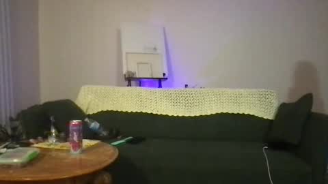 venustheflytrap online show from 10/14/25, 11:49