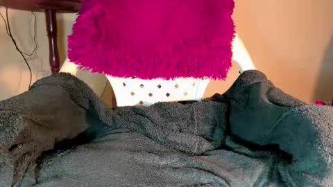 Venus online show from 11/10/25, 01:37