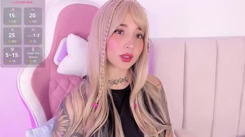 Shelly online show from 10/15/25, 07:36