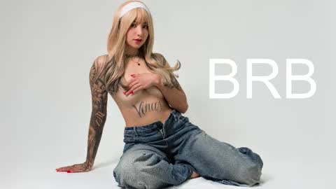 Shelly online show from 11/06/25, 11:00