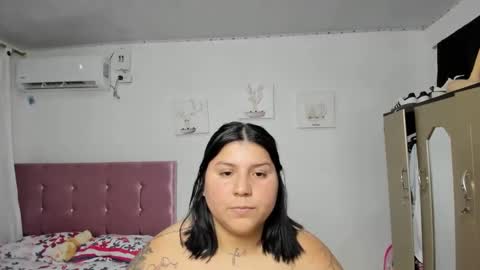 Snapshot of venuswilliamx chatting on 12/18/24, 12:32 venus online show from 12/18/24, 12:32