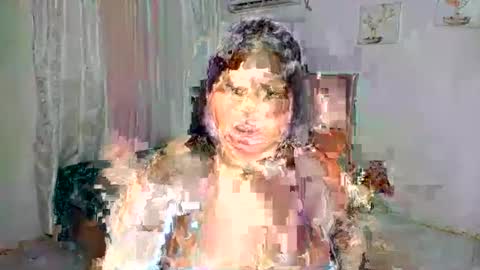 Snapshot of venuswilliamx chatting on 11/18/25, 02:28 venus online show from 11/18/25, 02:28