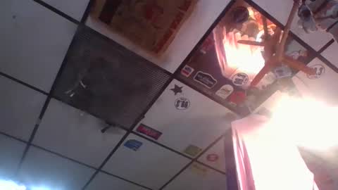 venusyserena3000 online show from 01/18/26, 06:28