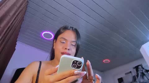 Snapshot of venuzconor chatting on 03/02/25, 08:05 ---Venuz--- online show from 03/02/25, 08:05