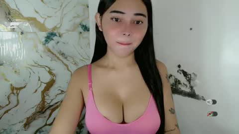 Snapshot of veola_sexy chatting on 06/14/26, 09:17 veola_sexy online show from 06/14/26, 09:17