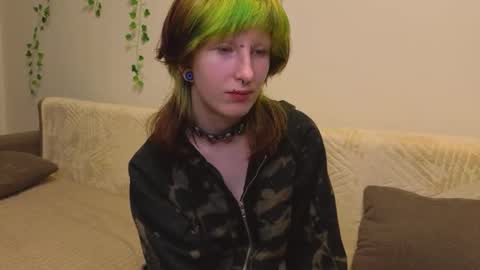 Snapshot of veolatownson chatting on 09/13/25, 07:13 Erica online show from 09/13/25, 07:13