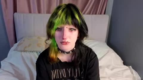 Erica online show from 10/17/25, 08:11