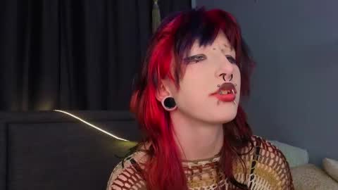 Snapshot of veolatownson chatting on 01/07/26, 08:22 Erica online show from 01/07/26, 08:22