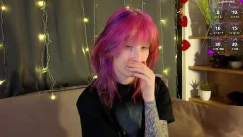 Snapshot of veolatownson chatting on 03/15/26, 08:04 Erica online show from 03/15/26, 08:04