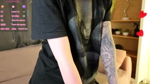 Snapshot of veolatownson chatting on 03/16/26, 08:13 Erica online show from 03/16/26, 08:13