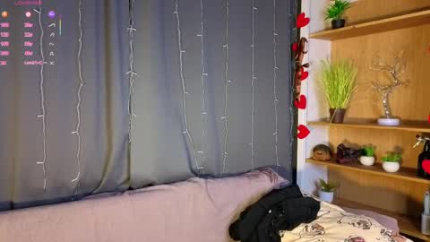 Snapshot of veolatownson chatting on 03/24/26, 08:47 Erica online show from 03/24/26, 08:47