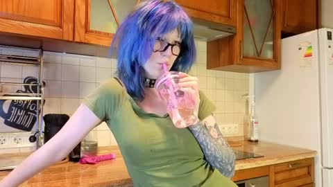 Snapshot of veolatownson chatting on 04/05/26, 08:39 Erica online show from 04/05/26, 08:39