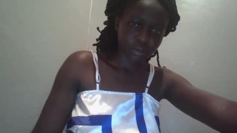 Snapshot of vera_bright chatting on 02/19/25, 10:20 vera_bright online show from 02/19/25, 10:20