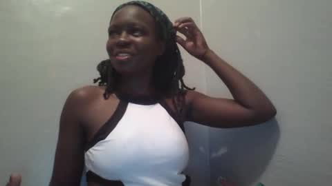 Snapshot of vera_bright chatting on 02/20/25, 10:37 vera_bright online show from 02/20/25, 10:37