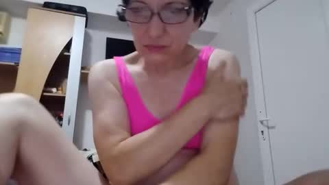 Vera online show from 10/06/25, 11:24