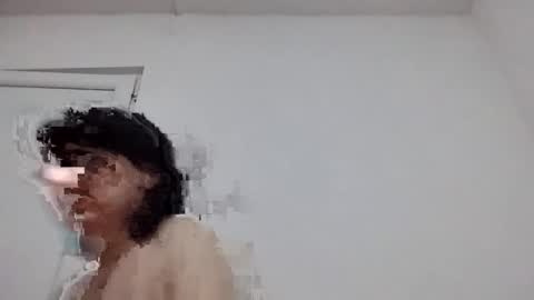 Snapshot of vera_elle chatting on 03/05/26, 06:59 Vera online show from 03/05/26, 06:59