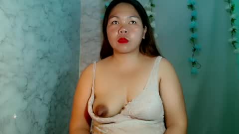 Snapshot of vera_halo chatting on 04/17/26, 02:42 VERA online show from 04/17/26, 02:42