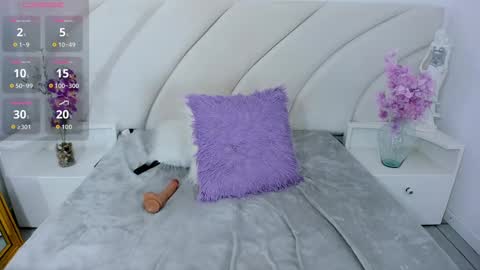 Vera online show from 10/30/25, 02:07