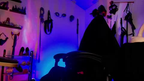 Snapshot of veresskaardila77 chatting on 04/18/26, 07:07 mistress VERESSKA ARDILA online show from 04/18/26, 07:07