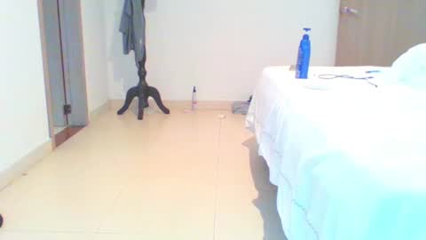 vergagolosa22 online show from 01/11/25, 06:23