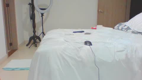 vergagolosa22 online show from 03/01/25, 06:13