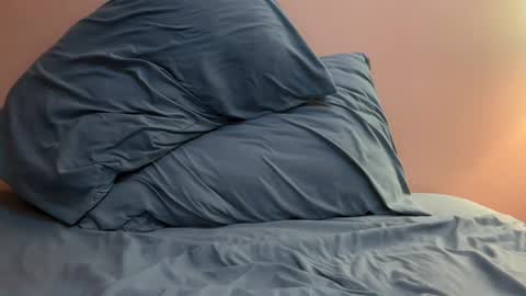 Snapshot of vergasjuan chatting on 12/25/24, 05:58 Juan Vergas online show from 12/25/24, 05:58