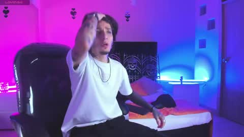 Snapshot of vergil_noir chatting on 04/22/26, 05:43 vergil_noir online show from 04/22/26, 05:43