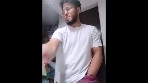 Snapshot of vergonynalgon chatting on 11/23/25, 03:28 vergonynalgon online show from 11/23/25, 03:28