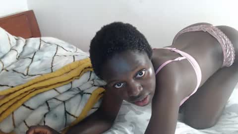 Snapshot of verina_ chatting on 04/22/26, 09:01 verina_ online show from 04/22/26, 09:01