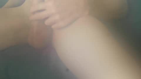 Snapshot of vern37 chatting on 04/15/26, 01:29 vern37 online show from 04/15/26, 01:29