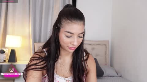 vero_cam online show from 01/05/25, 01:03