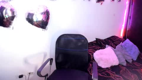  karolina online show from 02/23/25, 03:24