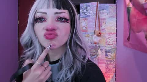 Snapshot of vero_osb chatting on 10/21/25, 11:49 online show from 10/21/25, 11:49