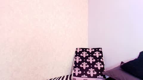 Vero online show from 10/01/25, 03:12