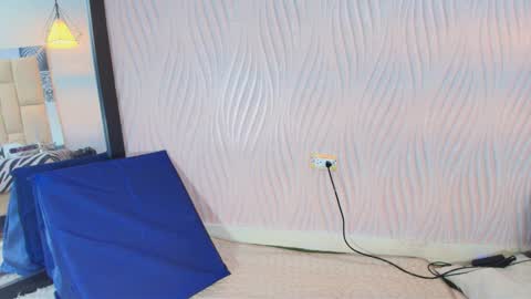 Vero online show from 12/19/25, 12:01